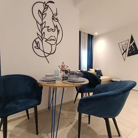 Lovely 1-Bed Apartment In Lac1 Tunis Buitenkant foto