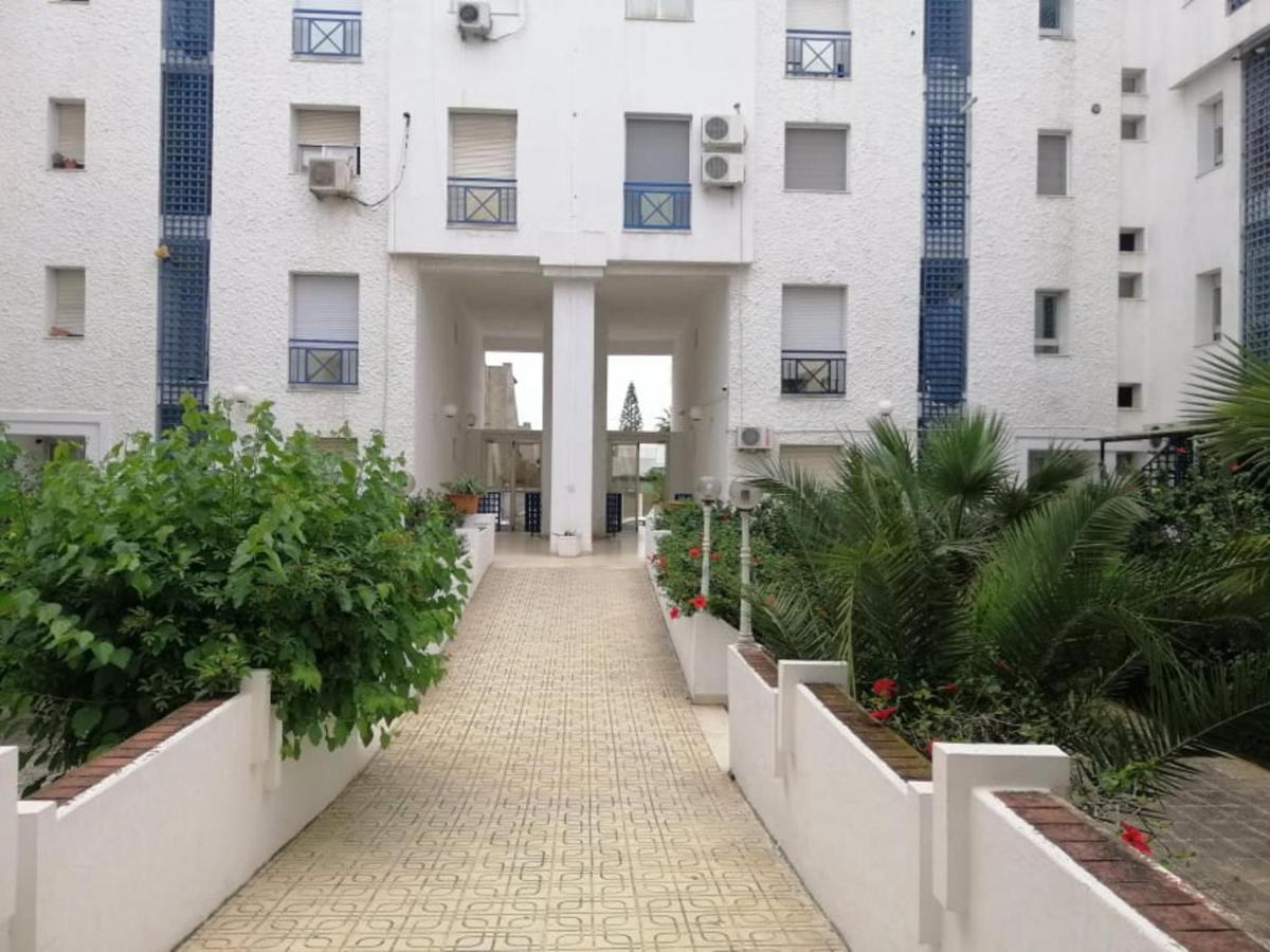 Lovely 1-Bed Apartment In Lac1 Tunis Buitenkant foto